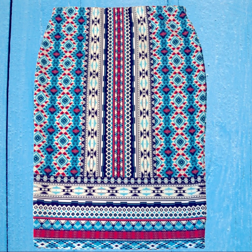 BY AND BY MULTICOLORED STRETCH PENCIL SKIRT SZ M